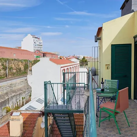 Bright W Balcony, Ac, Parking, By Timecooler Apartment Lisbon