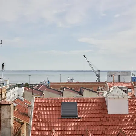 Appartamento Bright W Balcony, Ac, Parking, By Timecooler *