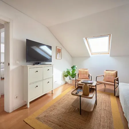 Bright W Balcony, Ac, Parking, By Timecooler Apartment Lisbon