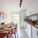 Bright W Balcony, Ac, Parking, By Timecooler Apartmán Lisboa
