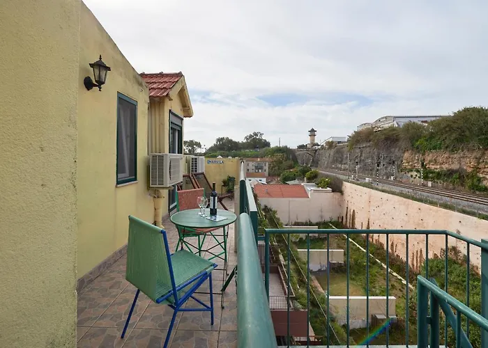 Bright W Balcony, Ac, Parking, By Timecooler *