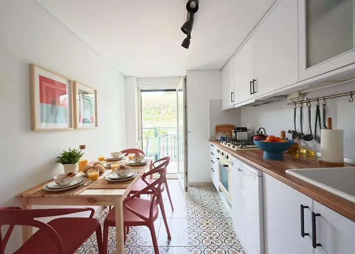 Bright W Balcony, Ac, Parking, By Timecooler Appartement Lisboa