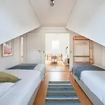 Bright W Balcony, Ac, Parking, By Timecooler * リスボン