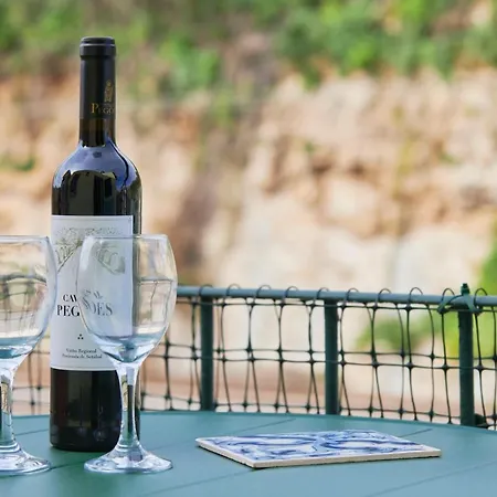 Bright W Balcony, Ac, Parking, By Timecooler Apartment *