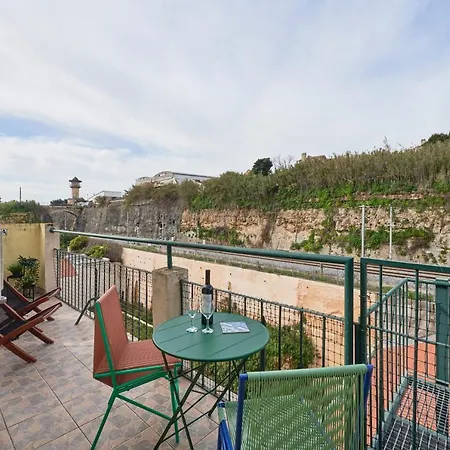 Bright W Balcony, Ac, Parking, By Timecooler Apartmán